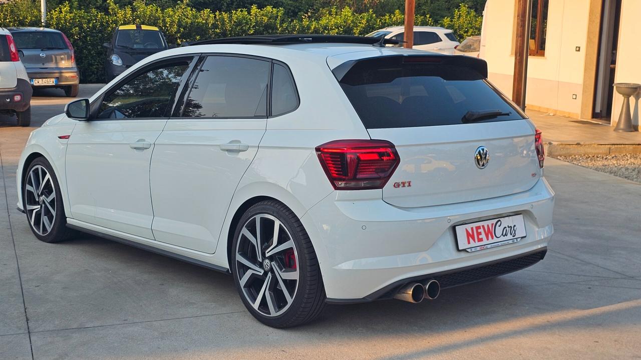 Volkswagen Polo 2.0 TSI DSG GTI BlueMotion Technology