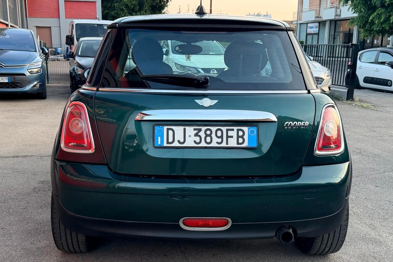Mini 1.6 16V Cooper
