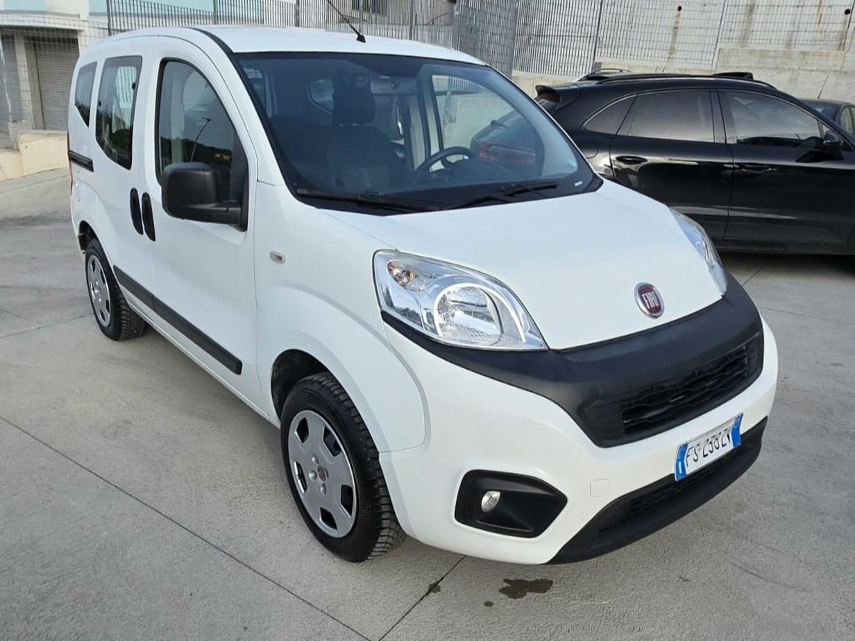 FIAT QUBO 1.4 8V 77 CV Lounge Natural Power UNIPROPRIETARIO