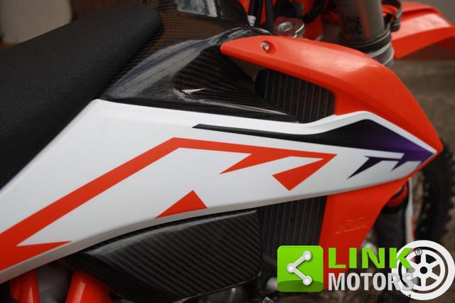 KTM EXC 300 TPI PROTEZIONI IN CARBONIO!