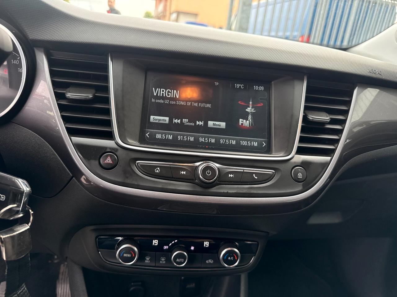 Opel Crossland X 1.5 ecotec EURO 6