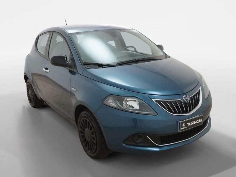 Lancia Ypsilon 1.0 FireFly 5 porte S&S Hybrid Silver