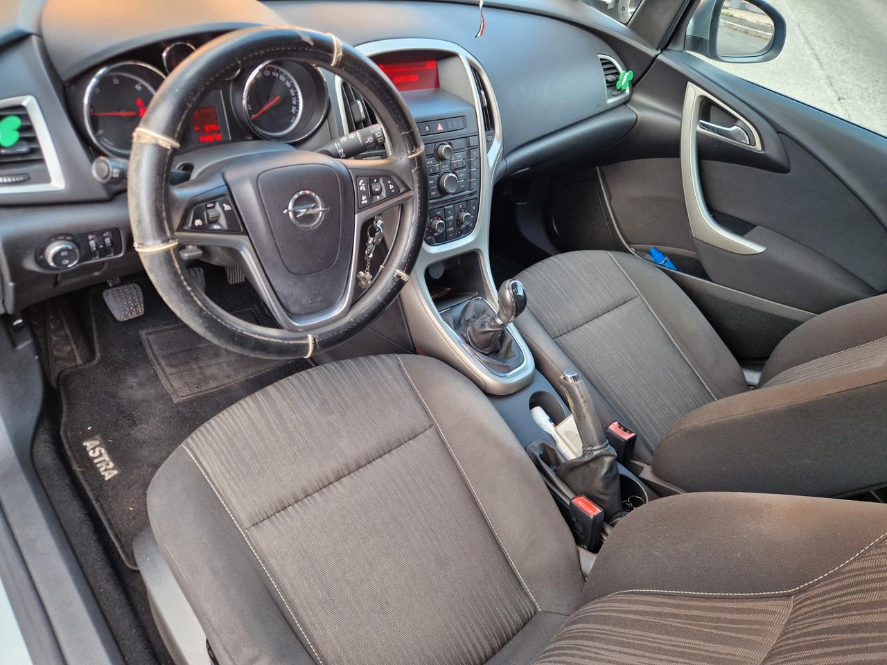 Opel Astra 1.7 CDTI 110CV Sports Tourer Elective
