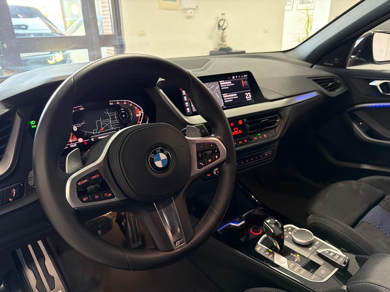 Bmw 118 118d 5p. Msport