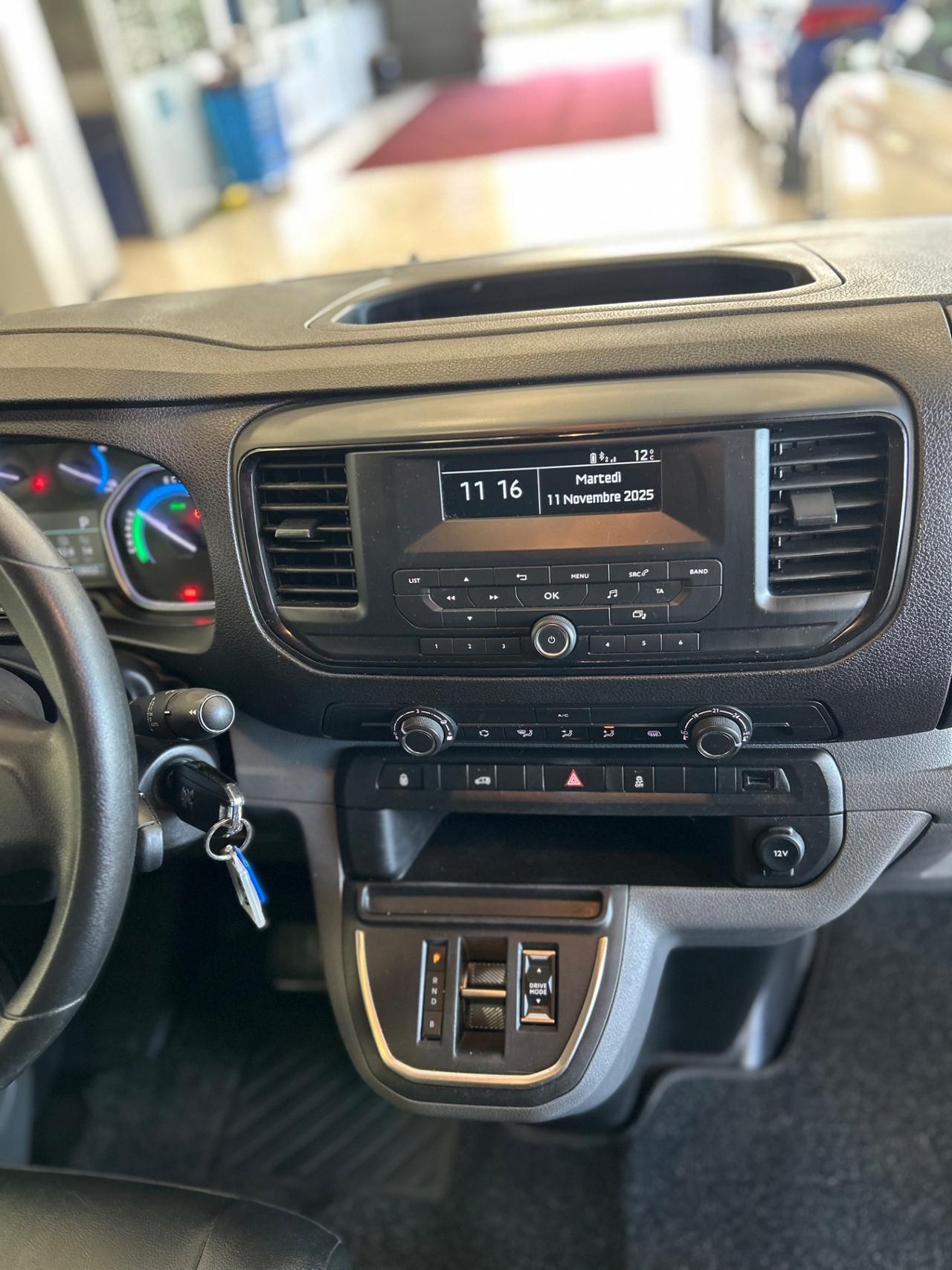 Peugeot Expert e-Expert 75kW PL-TN Furgone Pro Standard