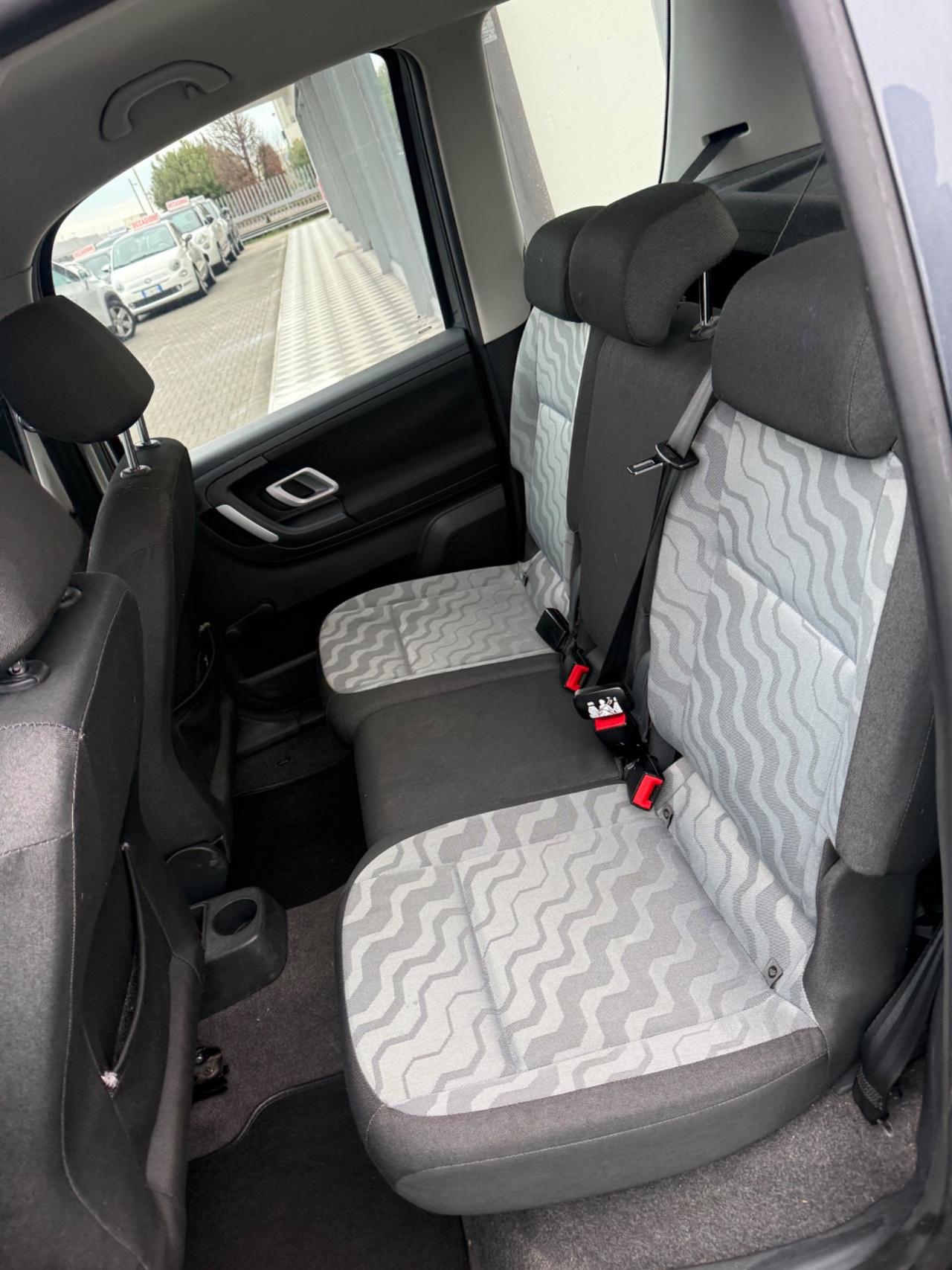 Skoda Roomster 1.4 16V Sport GPLine