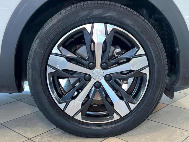 PEUGEOT 3008 PureTech Turbo 130 S&S EAT8 Allure