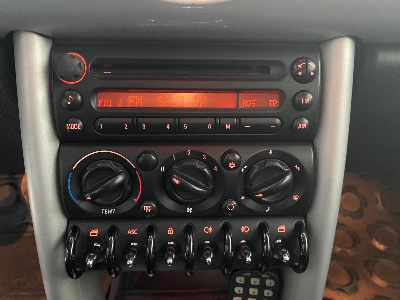 Mini Mini 1.4 tdi One D de luxe