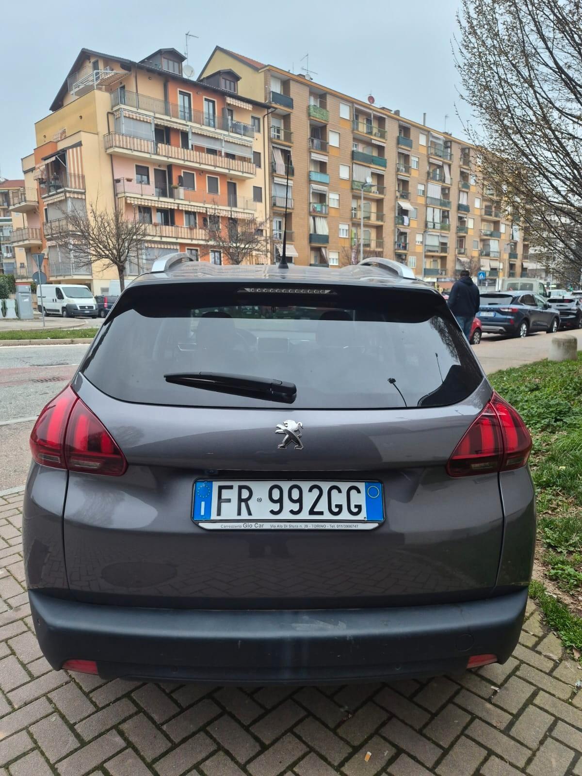 Peugeot 2008 PureTech 82 Allure