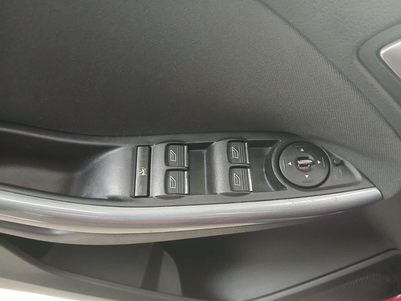 Ford Focus 2.0 TDCi 115 CV cambio automatico full