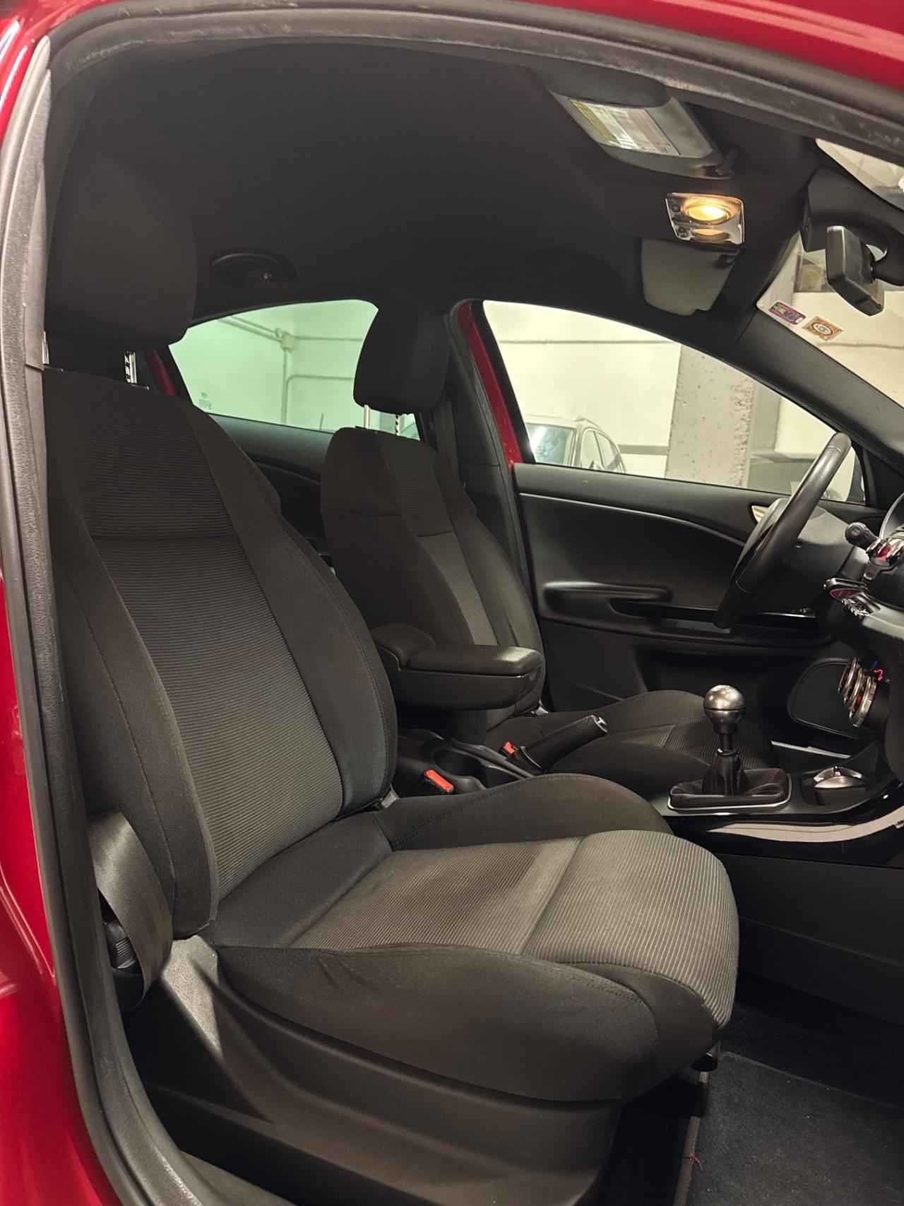 Alfa Romeo Giulietta 2.0 JTDm-2 140 CV Exclusive