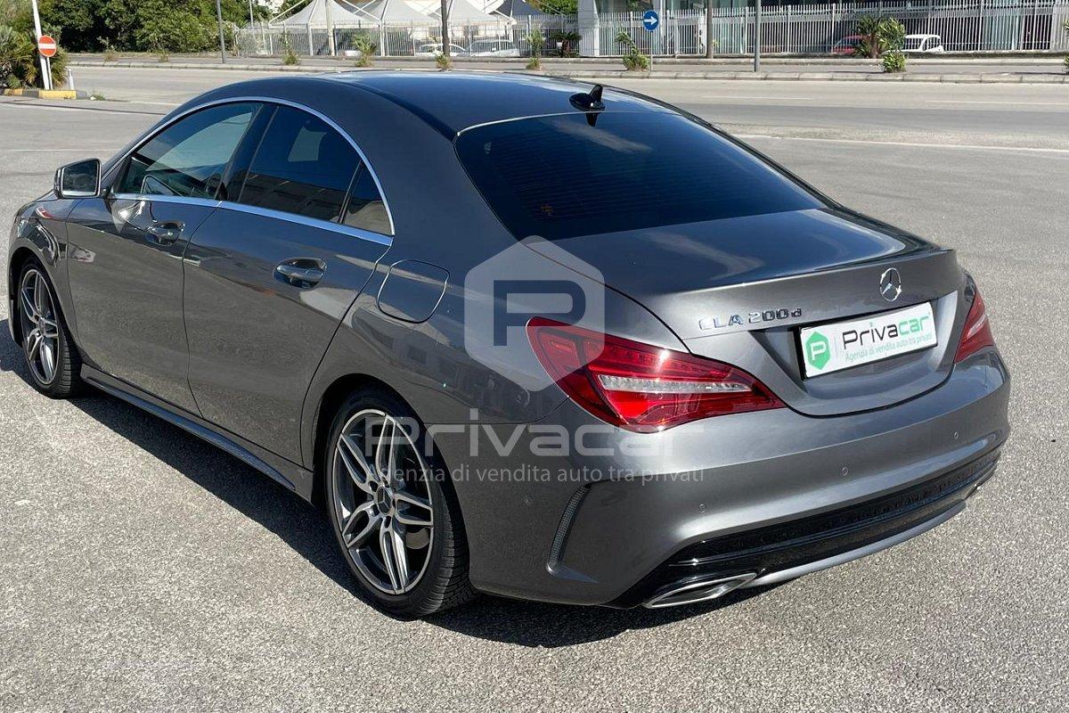 MERCEDES CLA 200 d Automatic Premium