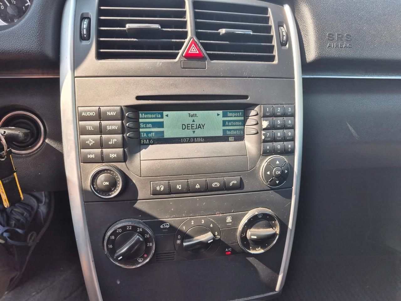 Mercedes-benz B 180 CDI ADATTA NEOPATENTATI