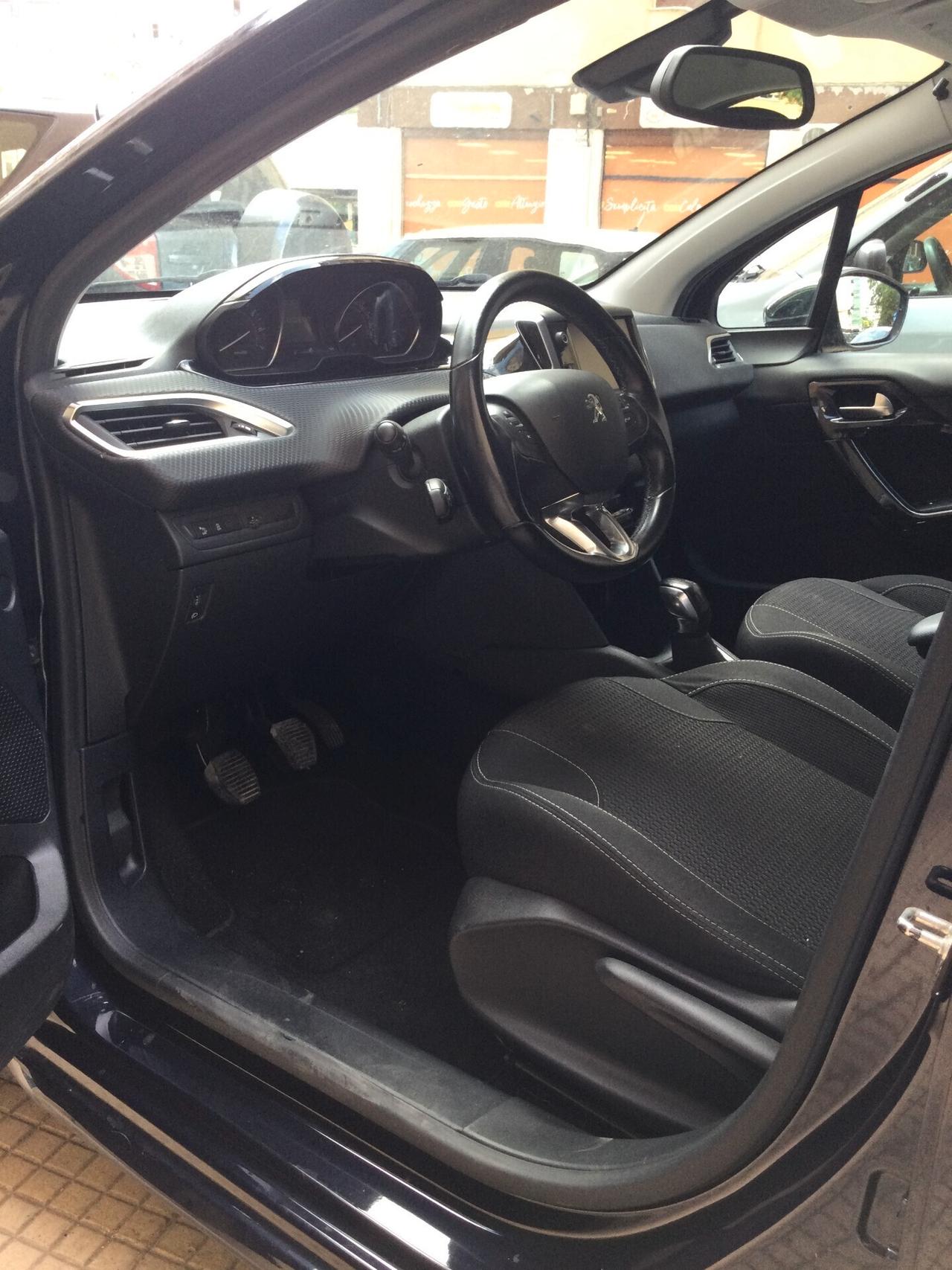 Peugeot 208 1.2 Allure 5 porte