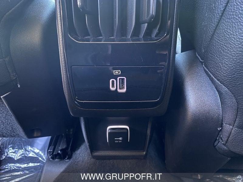 Jeep Compass 1.5 Turbo T4 130 CV MHEV 2WD Summit