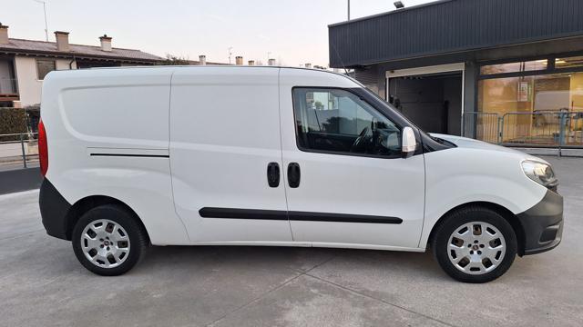FIAT Doblo Doblò 1.4 T-Jet Natural Power PL-TN Maxi N°EZ198