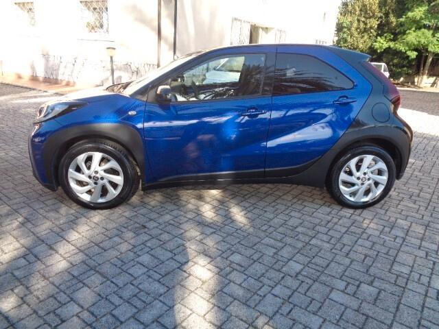 Toyota Aygo X 1.0 VVT-i 72 CV 5 porte Trend S-CVT NESSUN VINCOLO DI FINANZIAMENTO