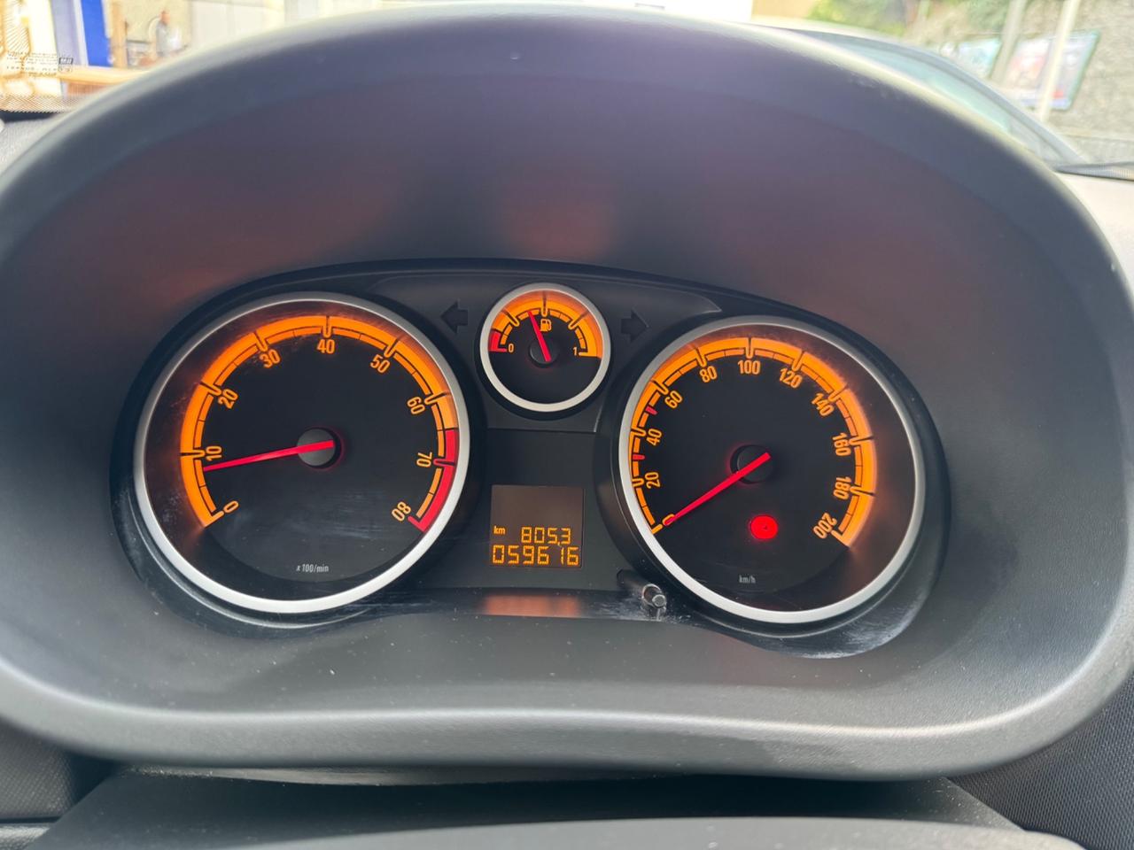 OPEL CORSA 1.2 NEOPATENTATI KM 59MILA