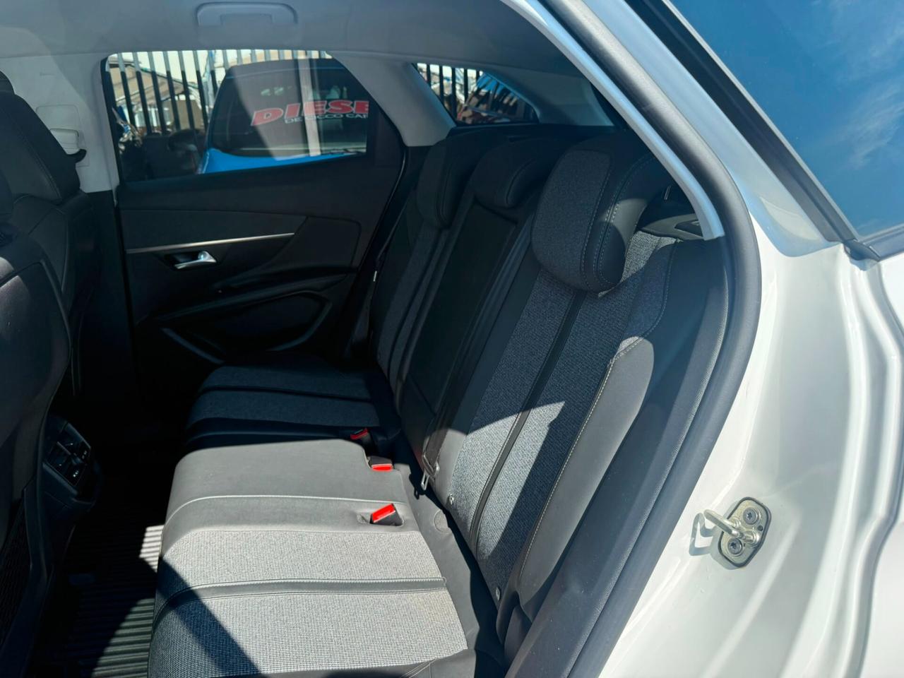 Peugeot 3008 BlueHDi 130 S&S Crossway