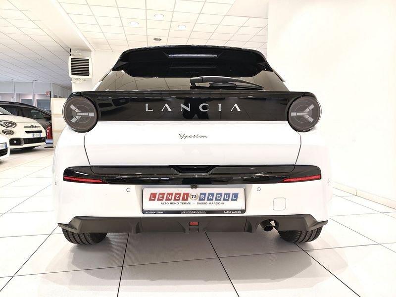 Lancia Ypsilon Ibrida Ibrida 100cv LX e-DCT*IBRIDA*AUTOMATICA*FULL OPT.*GARANTITA*