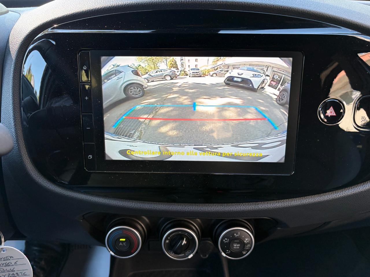 Toyota Aygo Aygox Active 1.0 bz 72cv S-CVT - 03/2025