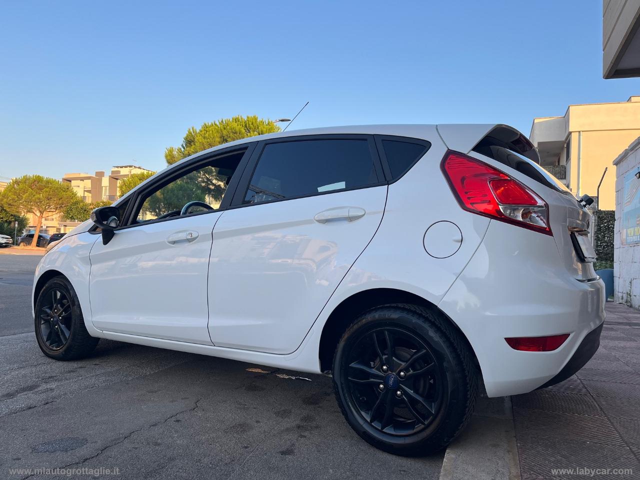 FORD Fiesta 1.5 TDCi 75 CV 5p. Titanium FULL