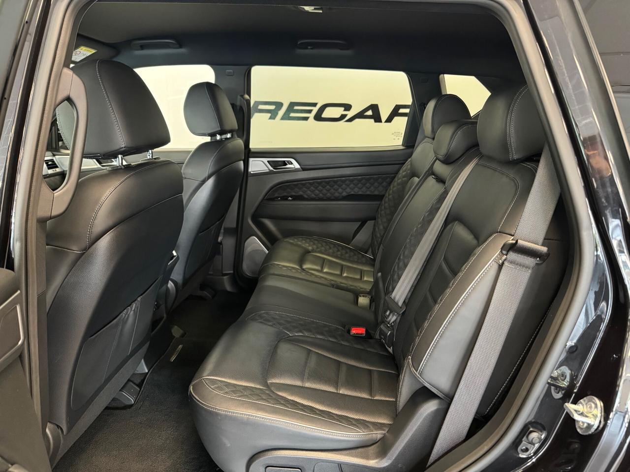 Ssangyong REXTON 2.2 4WD Icon 8 A/T FULL OPTIONAL