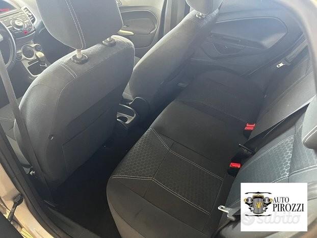 FORD FIESTA 1.4 Tdi TITANIUM del 2013 140000KM