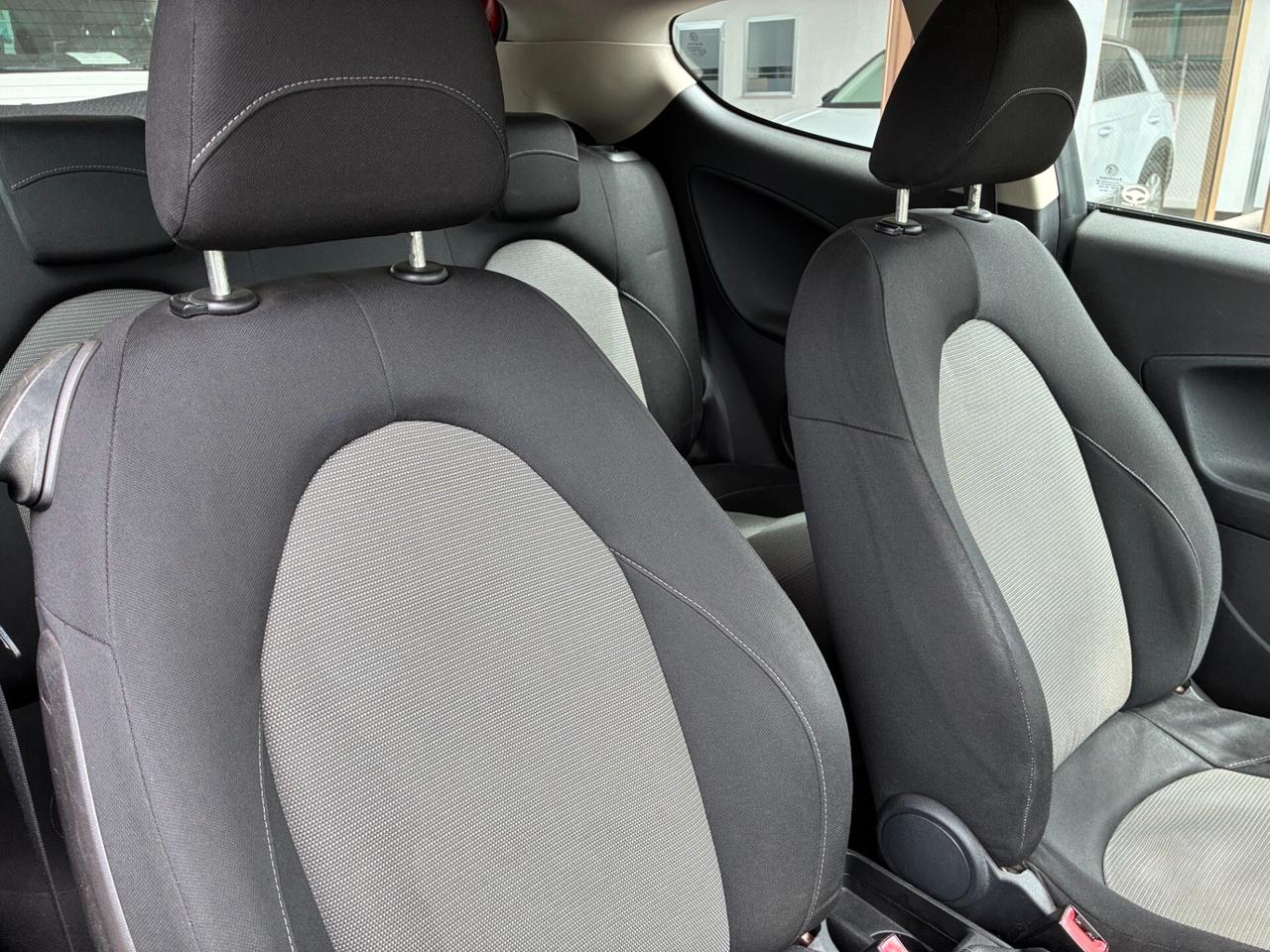 Alfa Romeo MiTo 1.3 JTDm 90 cv Distinctive