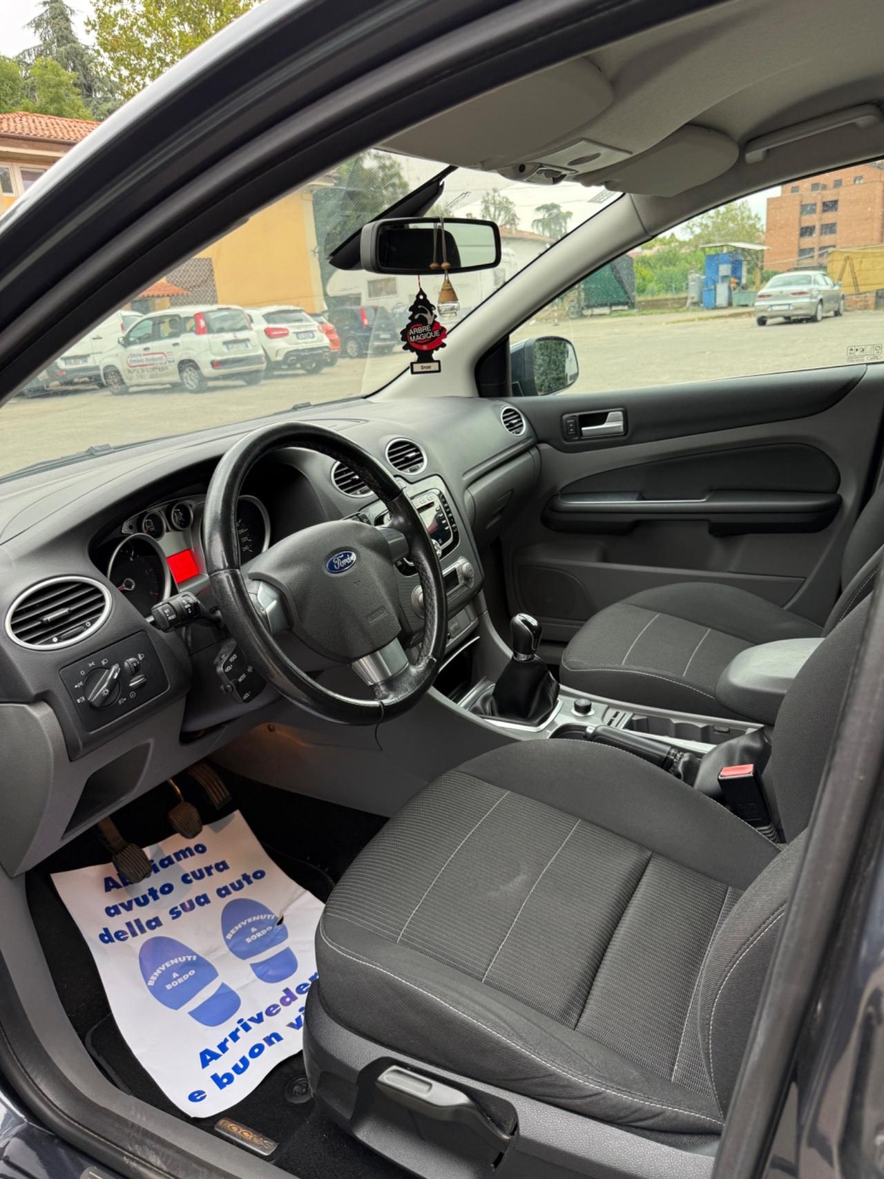 Ford Focus 1.6 TDCi (110CV) 5p. Tit. DPF