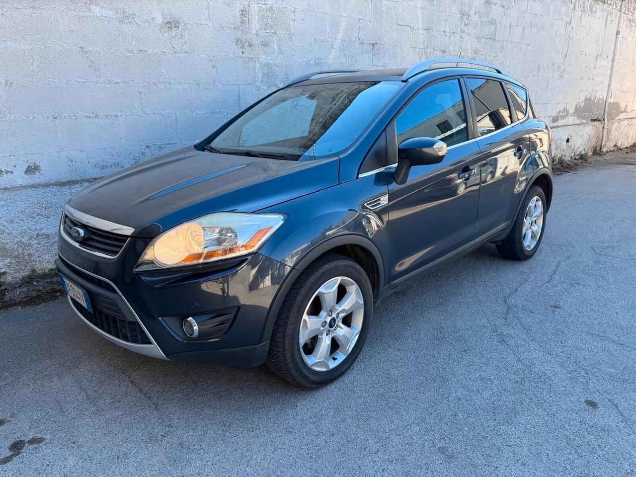 Ford Kuga 2.0 TDCi 136 CV Titanium DPF