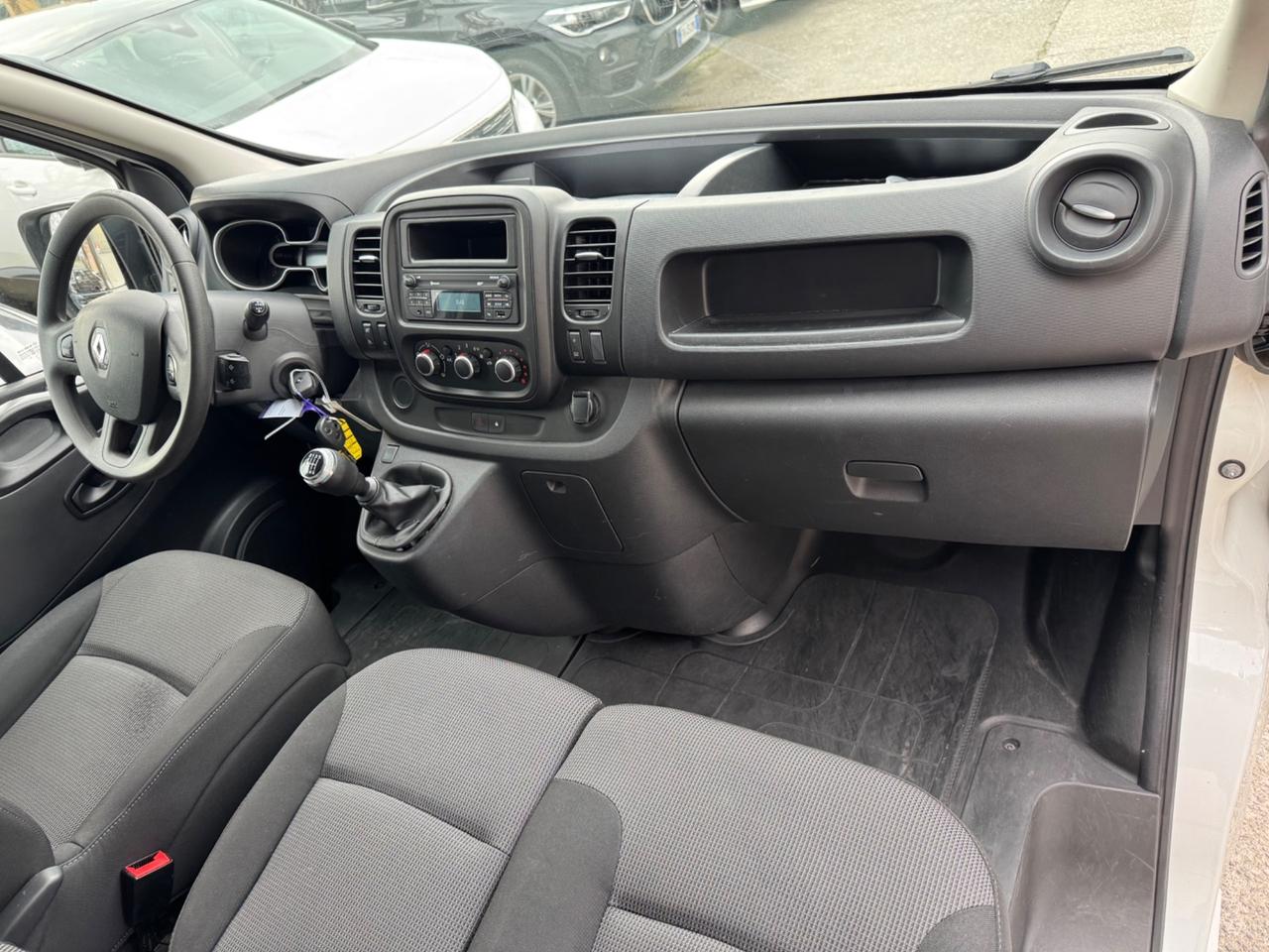 Renault Traffic 4 serie