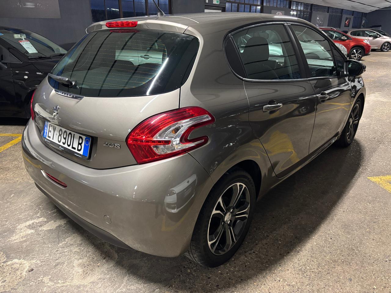 Peugeot 208 1.2 BENZINA 82CV Allure NEOPATENTATO