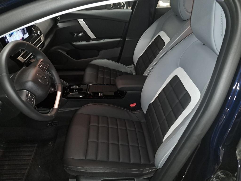 CITROEN C4 HYBRID 145 e-DCS6 - MAX