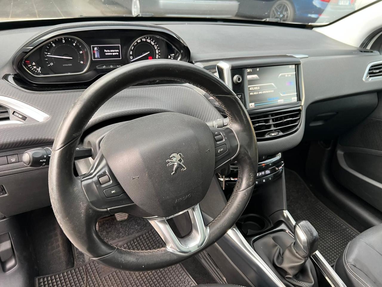 Peugeot 2008 1.6 e-HDi 115 CV Stop&Start Allure