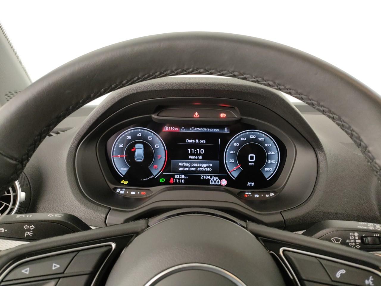 AUDI Q2 30TFSI Business 116cv