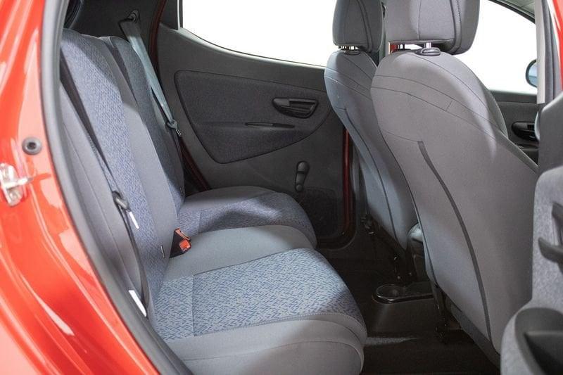 Lancia Ypsilon Ypsilon 1.0 firefly 70cv hybrid Silver