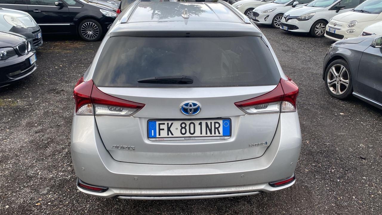 Toyota Auris Touring Sports 1.8 Hybrid Lounge