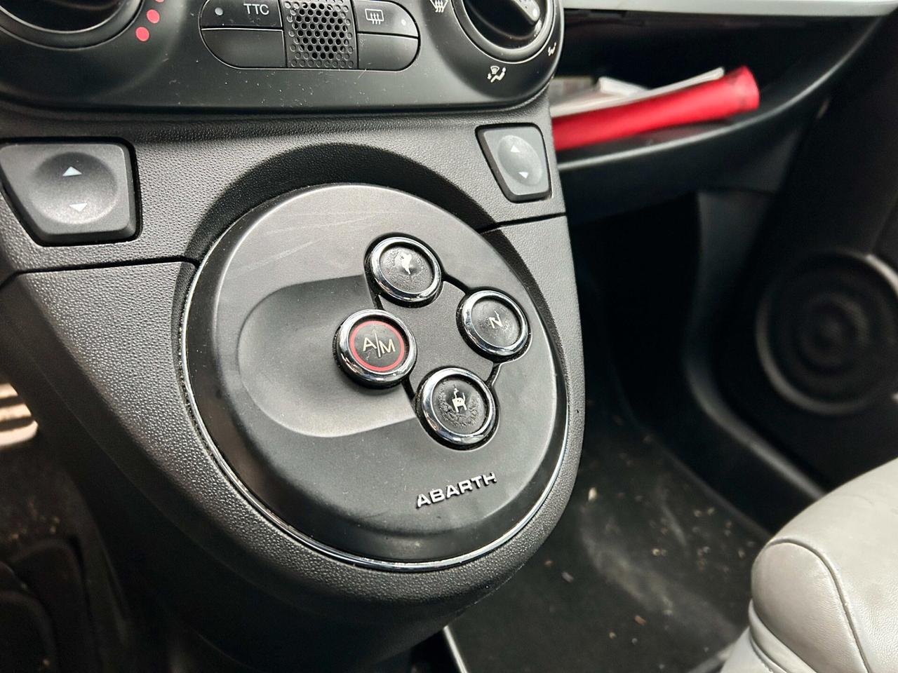 Abarth 500 C 1.4 T-Jet 140CV MTA - 2012 *Cambio?