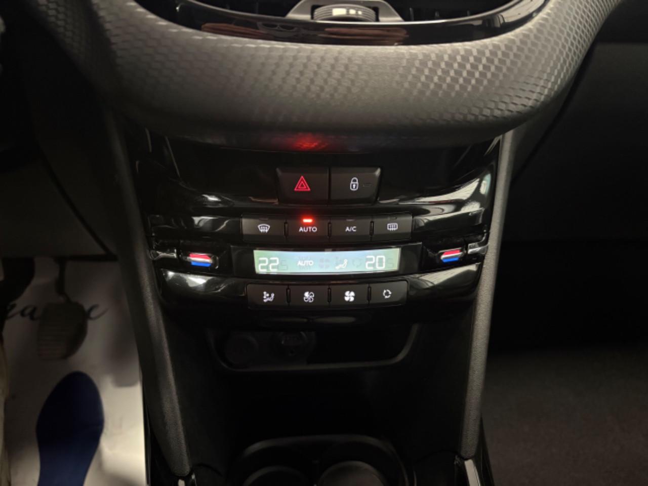 Peugeot 2008 2008 1.2 puretech t Allure s&s 110cv my16