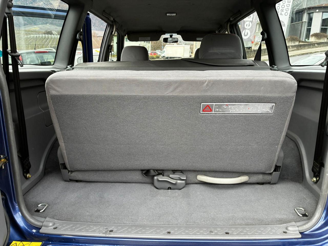 Nissan Terrano II 2.7 TDI 125CV 7 POSTI