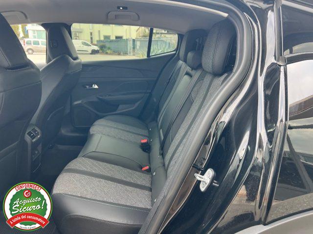 PEUGEOT 408 PureTech 130 S&S EAT8 Allure