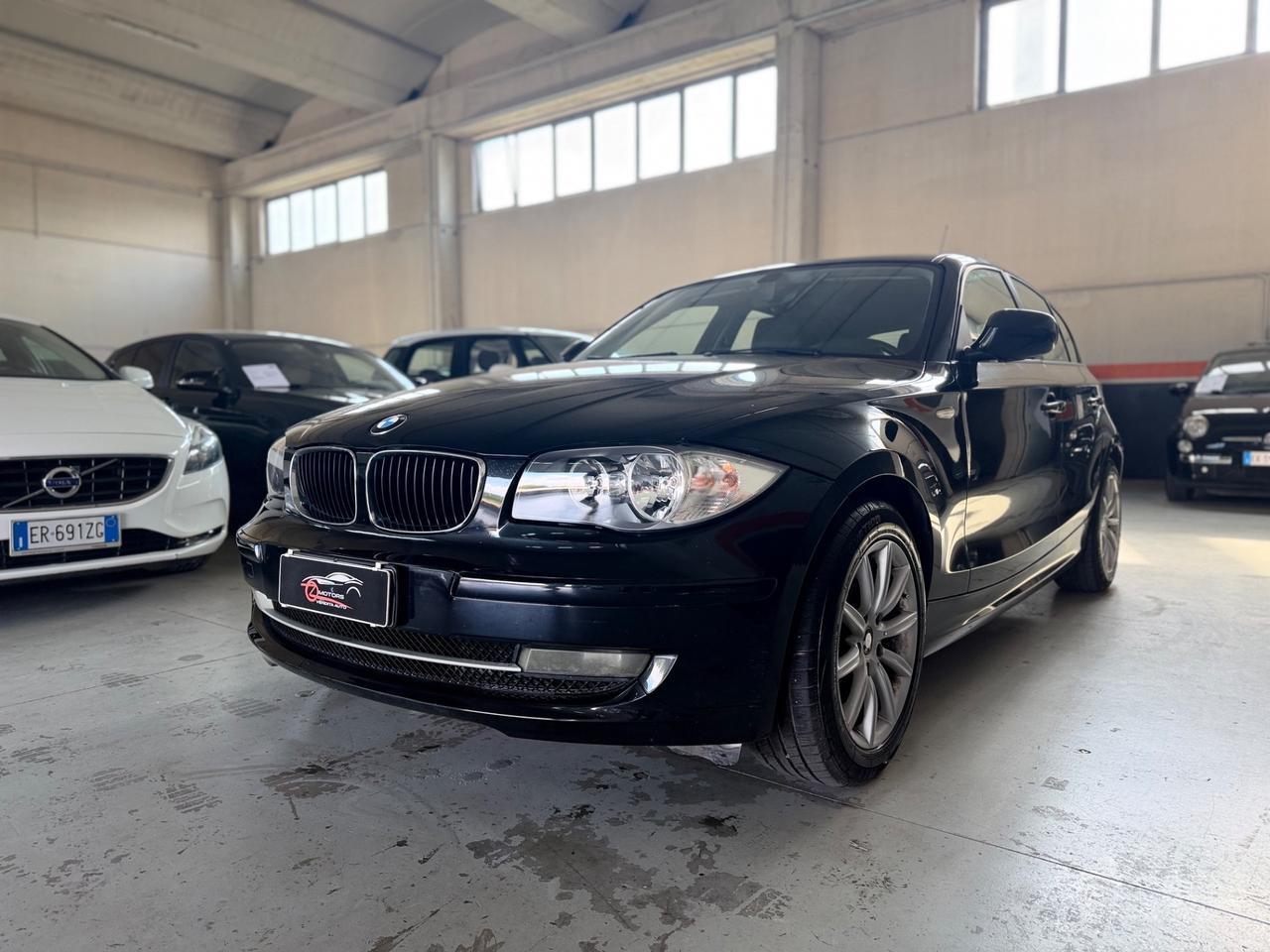 Bmw 118 118d 2.0 143CV cat 5 porte Attiva NEOPATENTATI