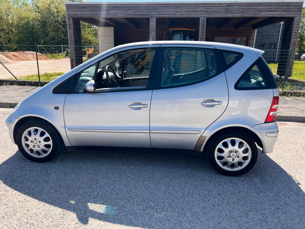Mercedes-benz A 160