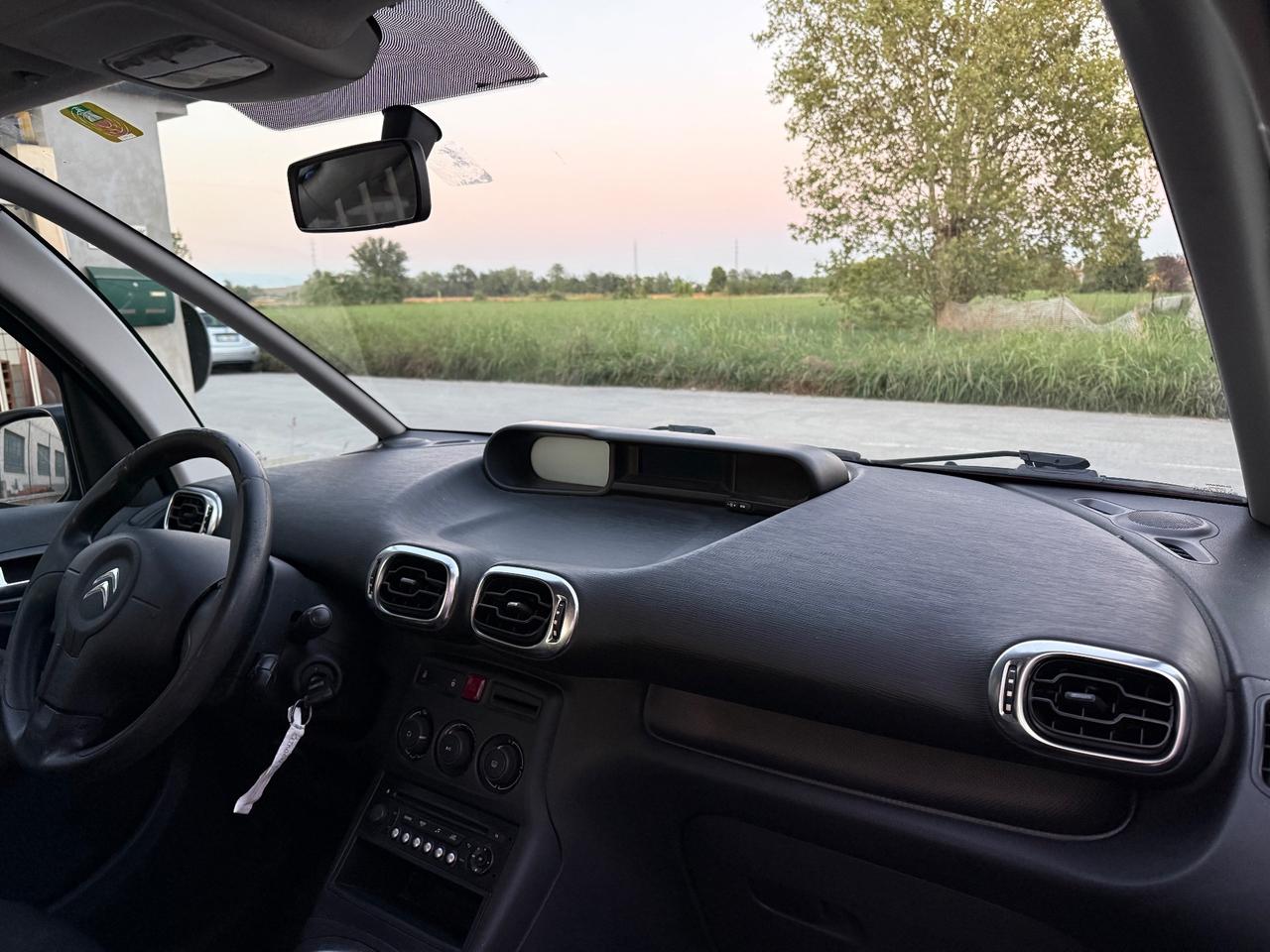 Citroen C3 Picasso 1.4 VTi 95 Exclusive