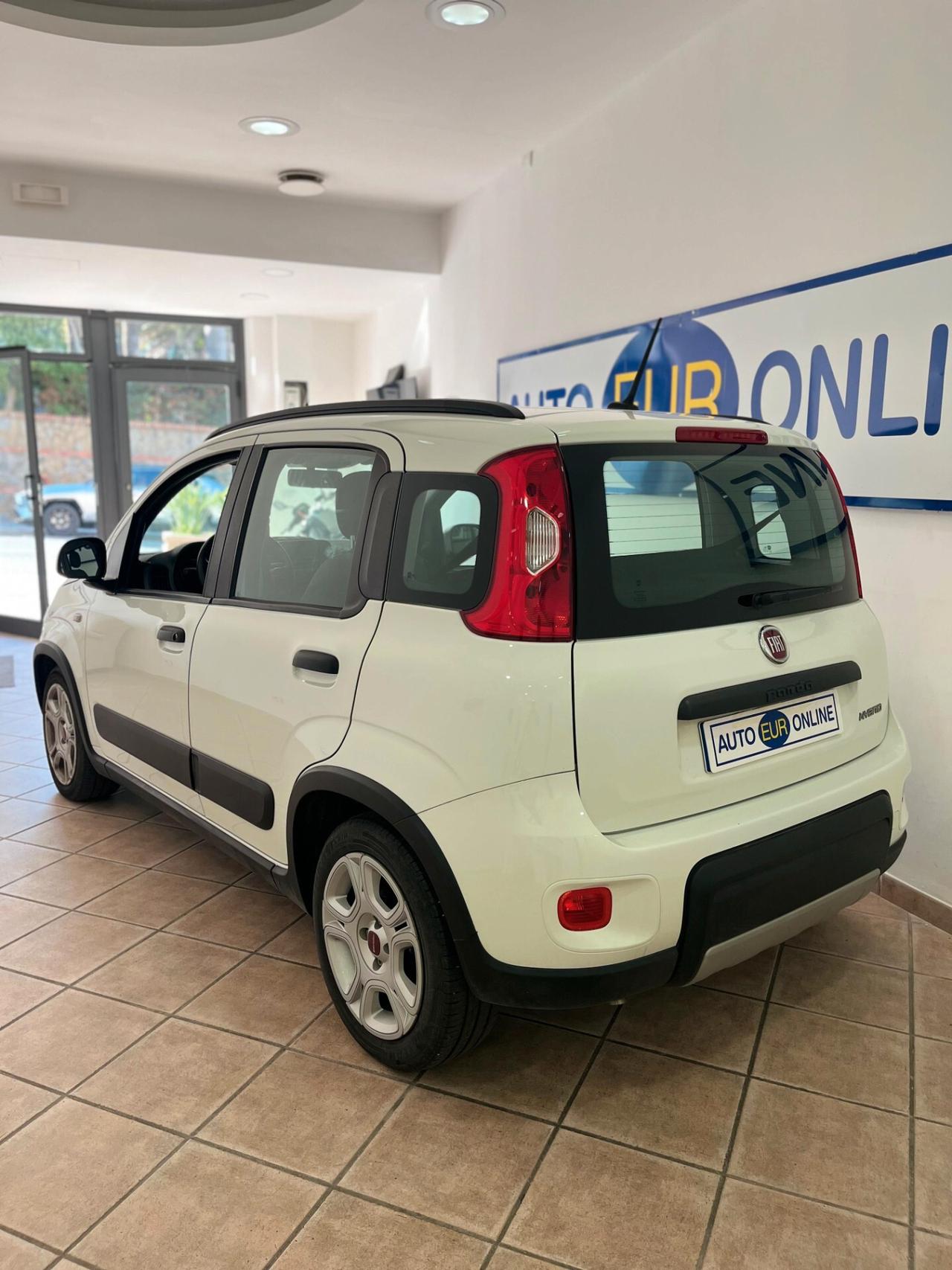Fiat Panda 1.0 FireFly S&S Hybrid City Life navigatore