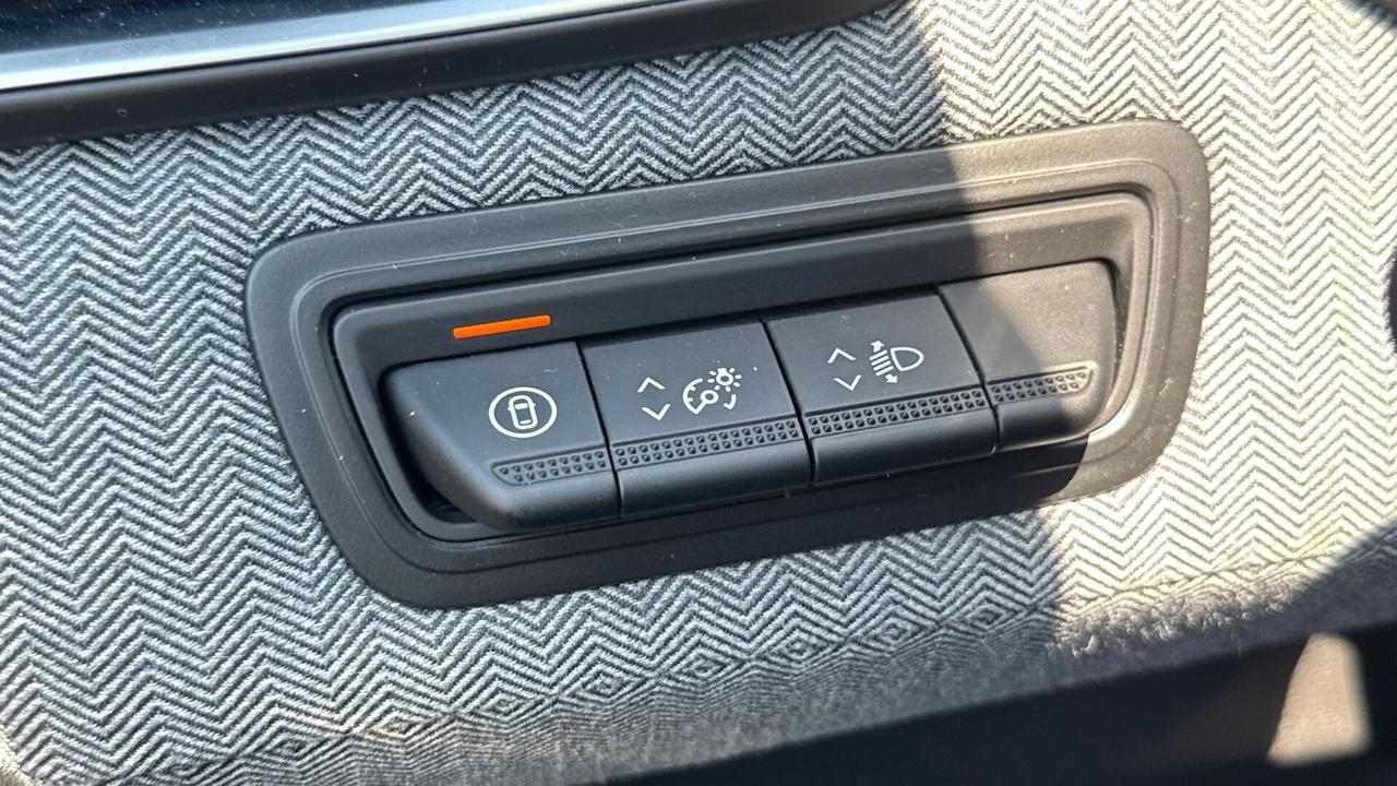 Renault Clio Full Hybrid E-Tech 145 CV 5 porte Techno