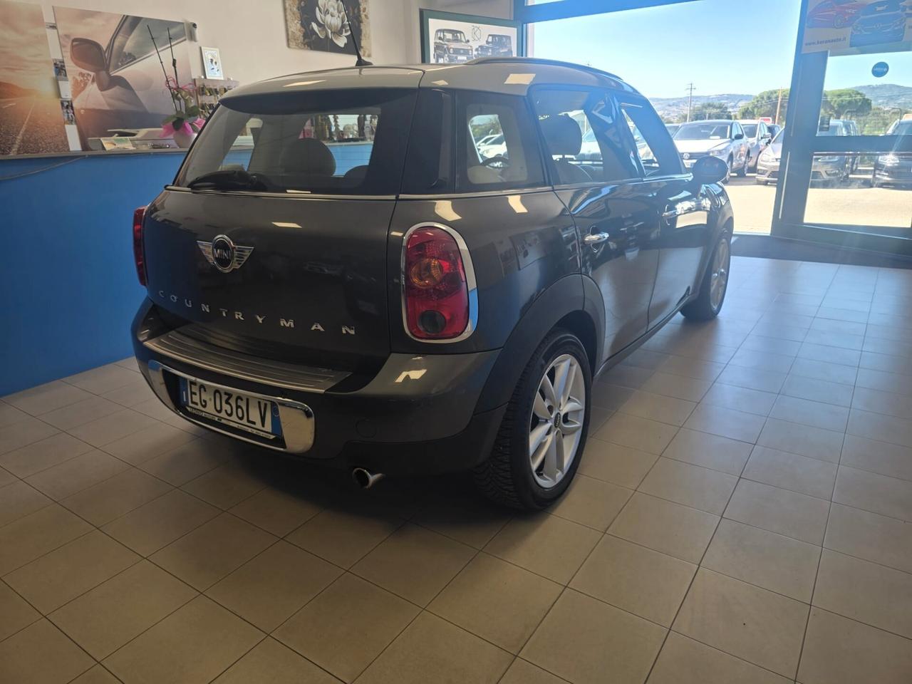 Mini One Countryman 2.0 Cooper D ALL4 Automatica