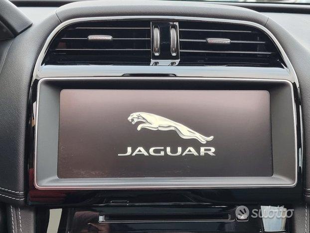 Jaguar F-Pace 2.0 TDI 180CV Tetto panoramico