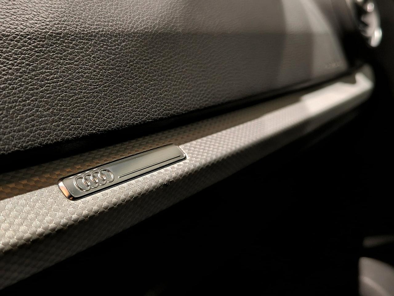 Audi Q2 30 TDI S tronic Business